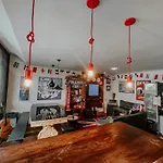 Pup Hostel Sc